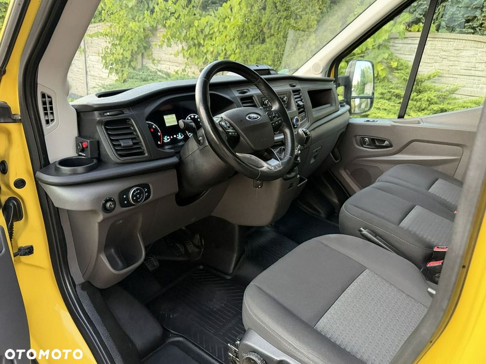 Ford Transit - 20