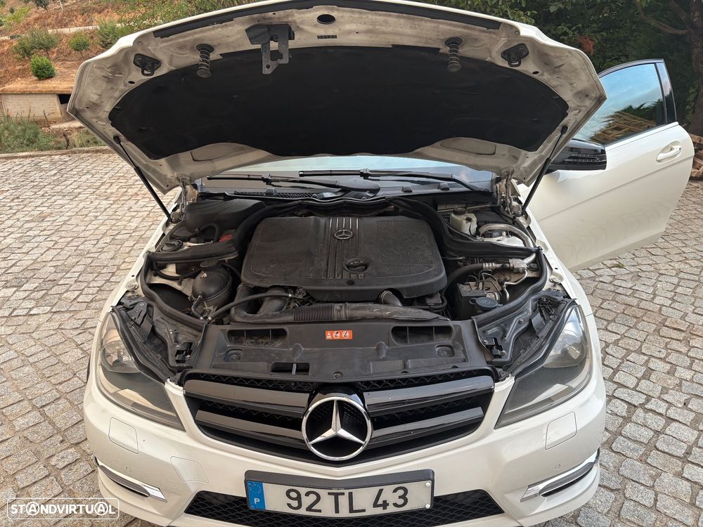 Mercedes-Benz C 250 CDI DPF (BlueEFFICIENCY) - 16