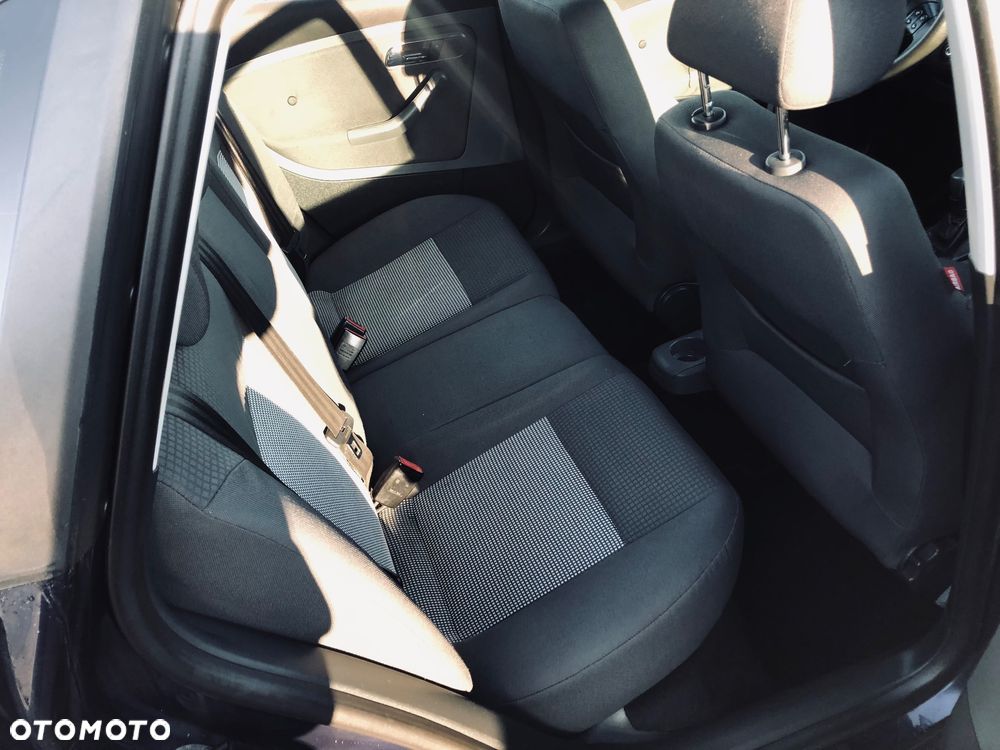 Seat Ibiza 1.4 16V Excelente - 14