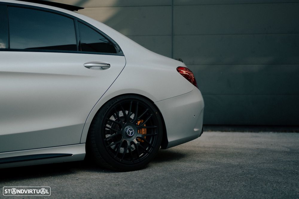 Mercedes-Benz C 63 AMG S - 5