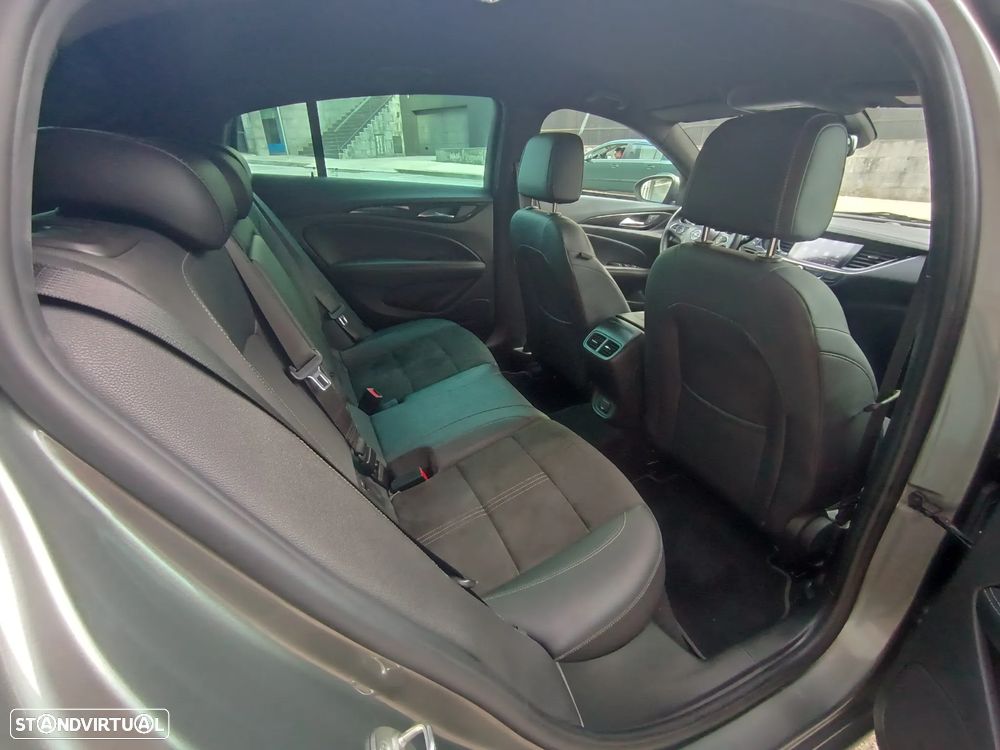 Opel Insignia Grand Sport 1.6 CDTi Dynamic - 26