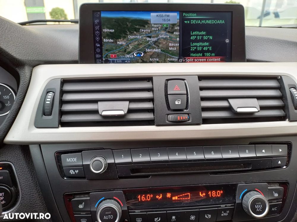 BMW Seria 3 320d Touring Blue Performance - 8