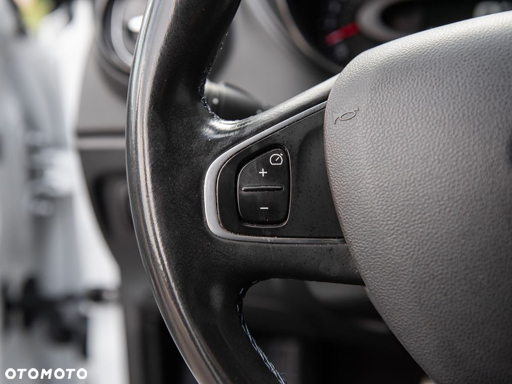Renault Captur - 20