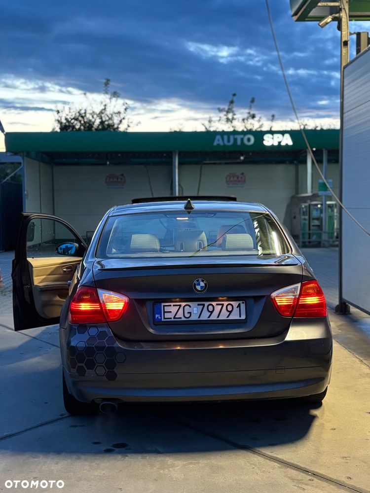 BMW Seria 3 - 4