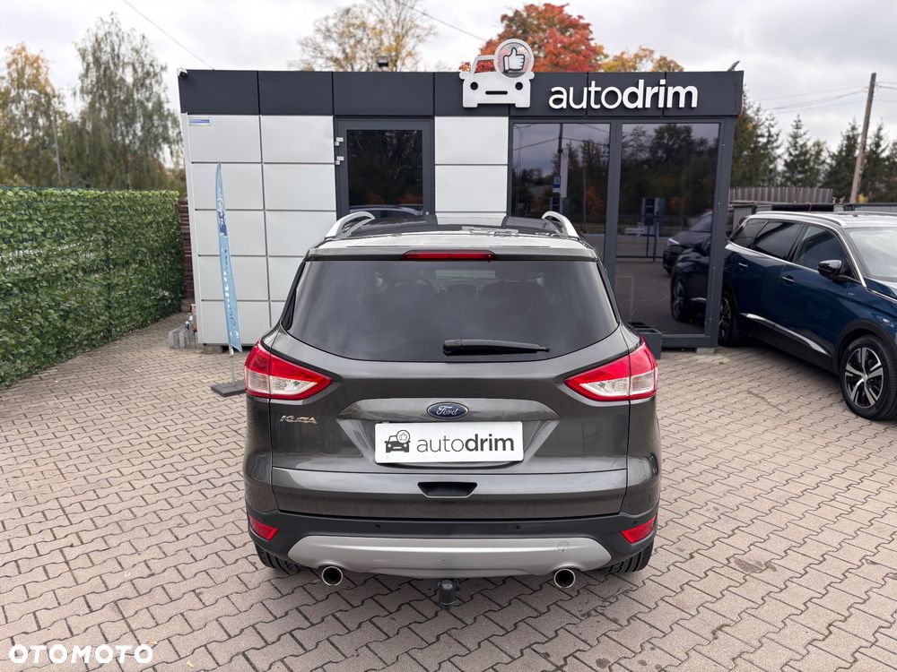 Ford Kuga 2.0 TDCi 2x4 Titanium - 13