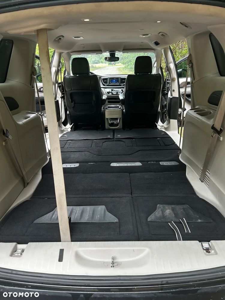 Chrysler Voyager - 17