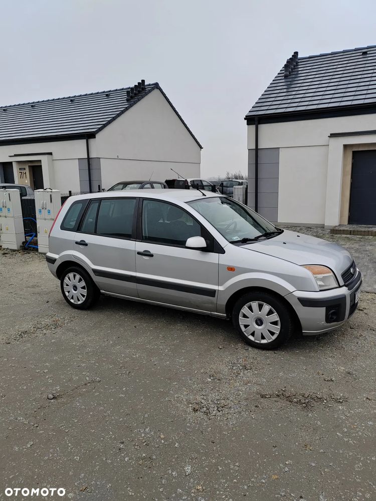 Ford Fusion 1.4 Elegance - 8