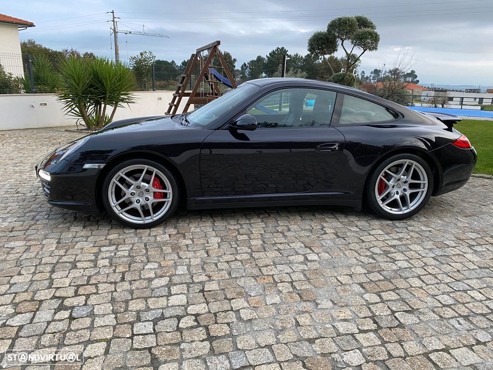 Porsche 911 Série F - 5