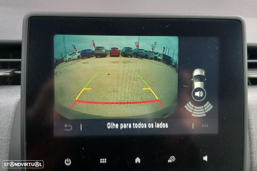 Renault Clio 1.0 TCe Evolution Bi-Fuel - 8