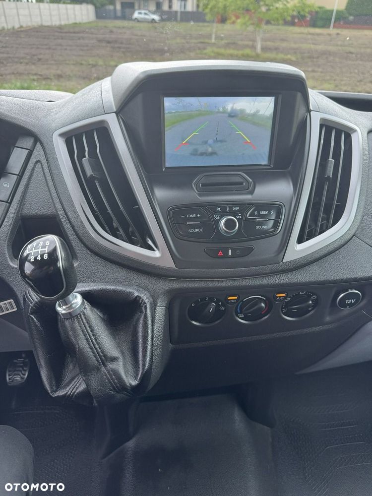 Ford Transit - 14