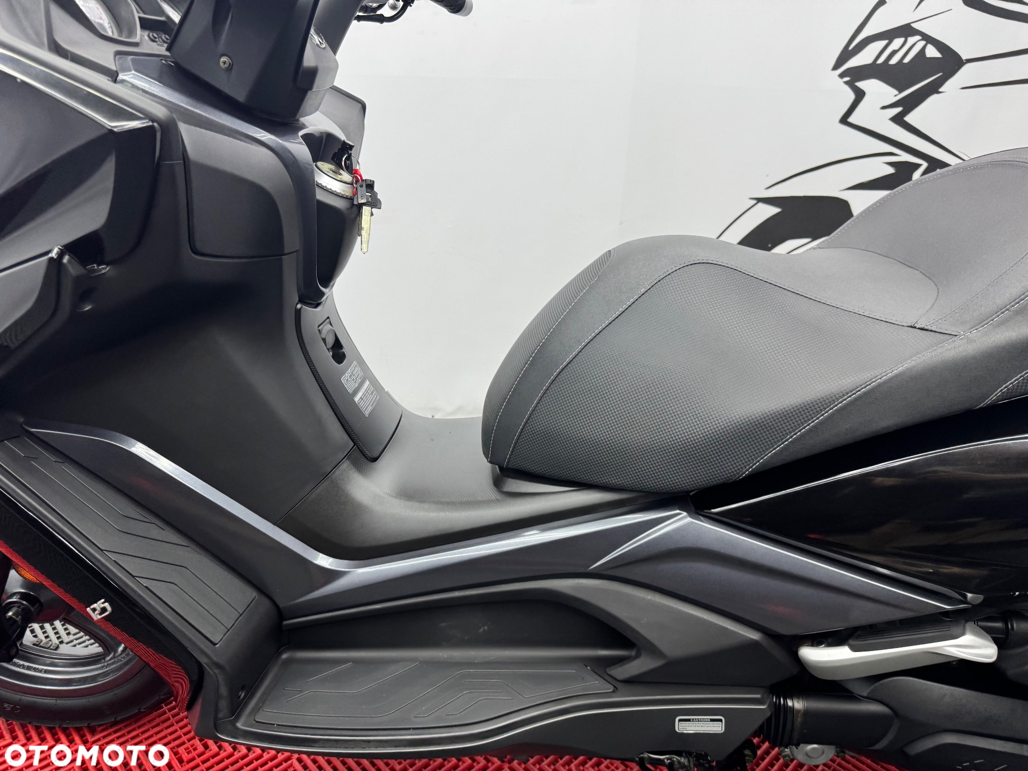Kymco Downtown - 15