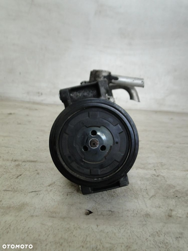 AUDI A4 B7 KOMPRESOR SPRĘŻARKA KLIMATYZACJI 2.0TDI - 1