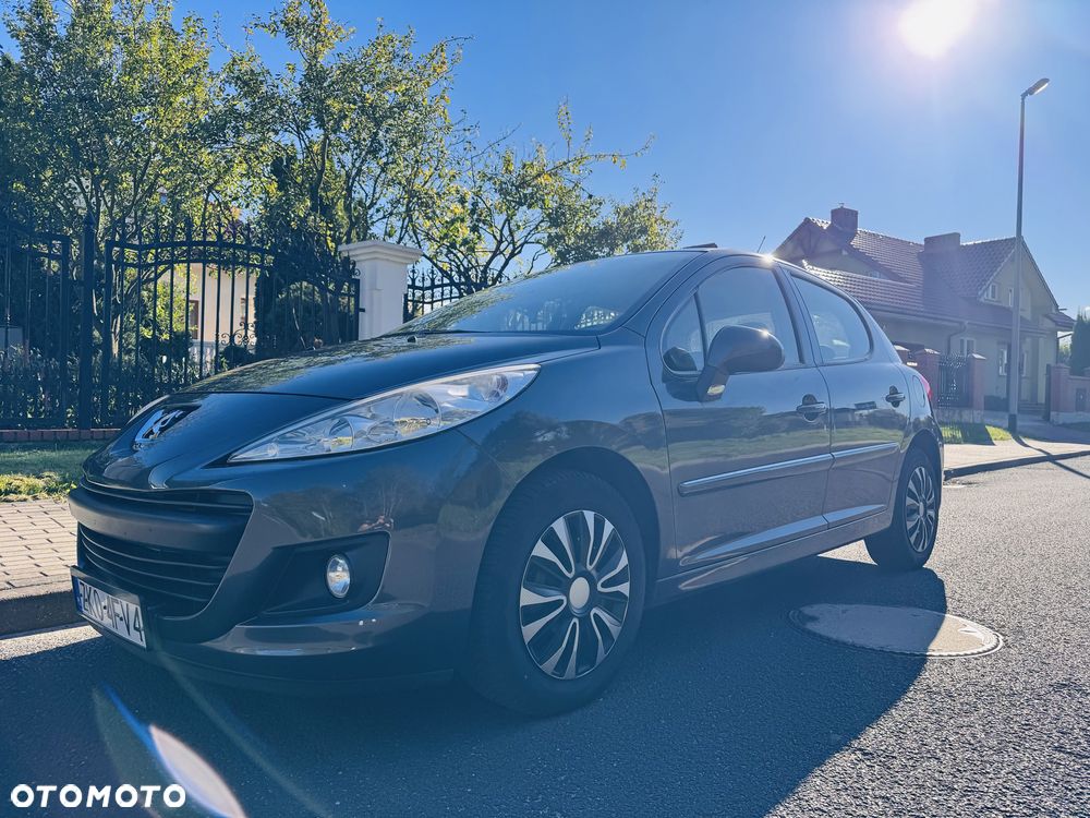 Peugeot 207 - 4