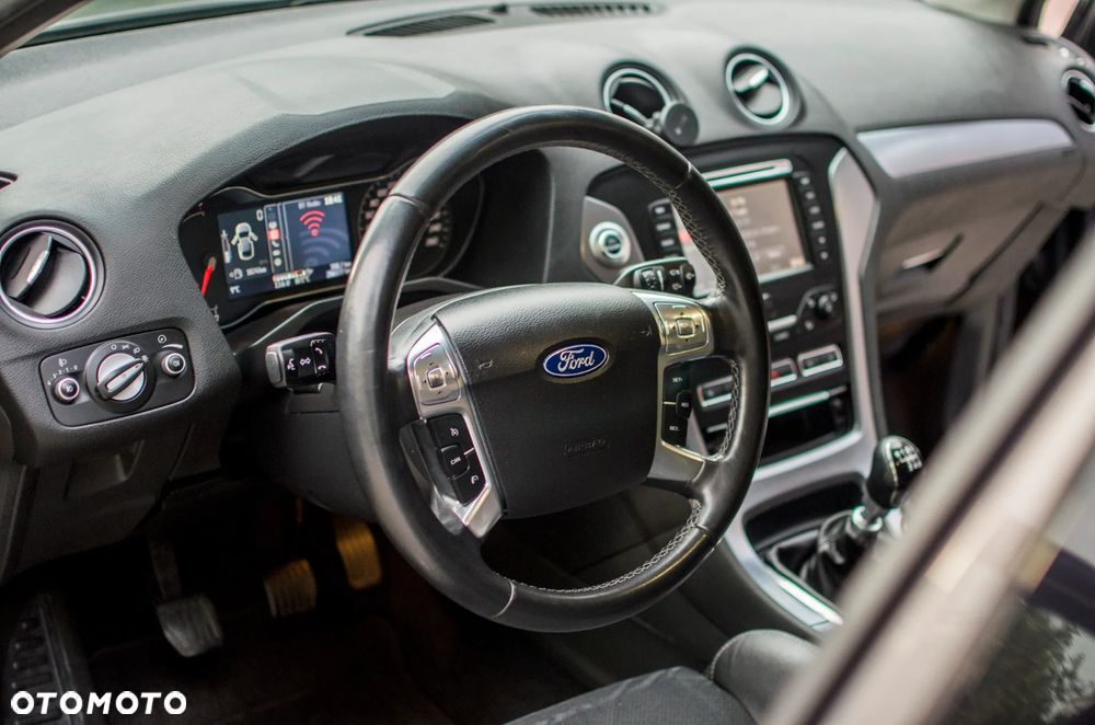 Ford Mondeo 1.6 TDCi Titanium - 11