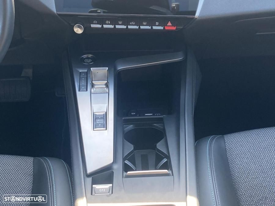 Peugeot 308 SW 1.2 PureTech Allure EAT8 - 8