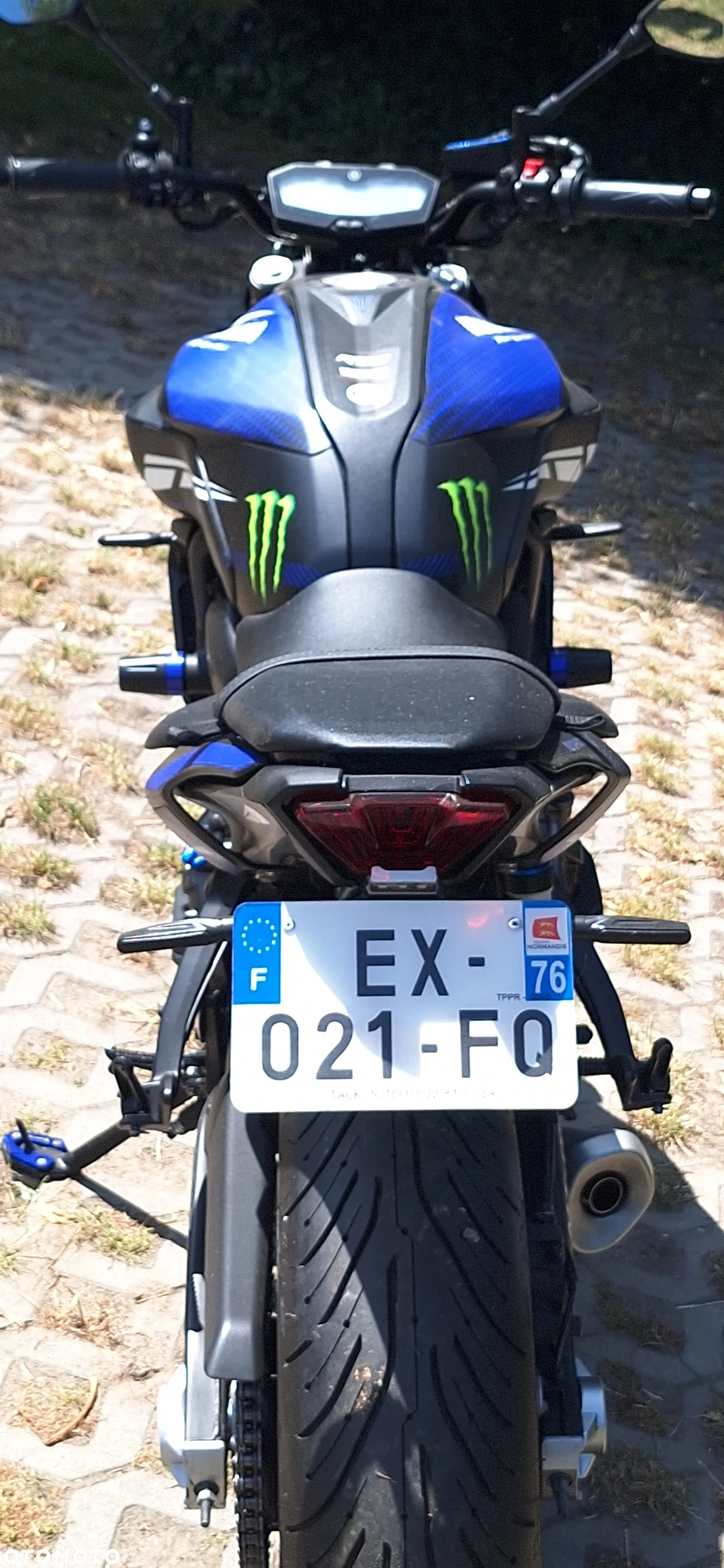 Yamaha MT - 9