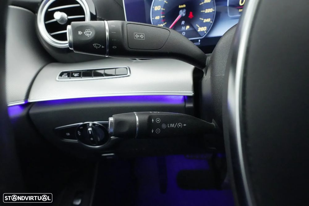 Mercedes-Benz E 220 d AMG - 26