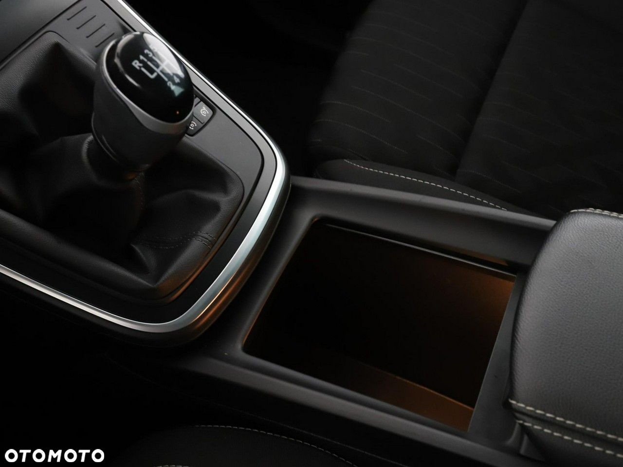 Renault Scenic ENERGY TCe 115 LIMITED - 28