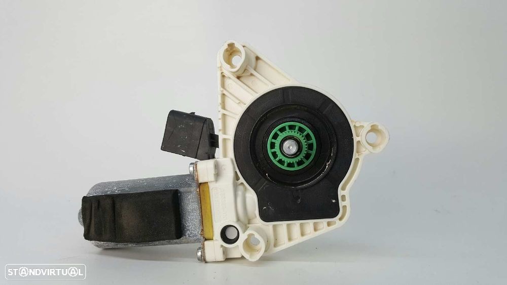 MOTOR ELEVADOR FRENTE ESQUERDO MERCEDES CLASE CLA (W117) CLA 200 CDI (117.308) - 3