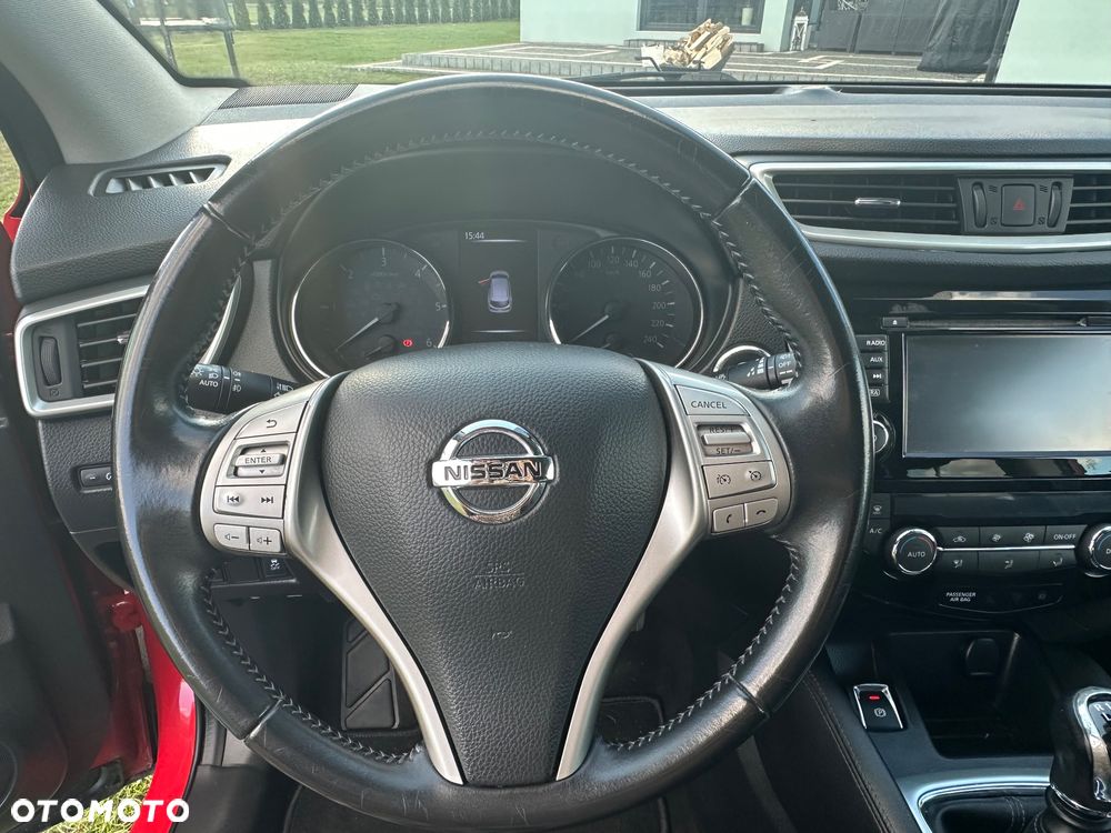 Nissan Qashqai 1.6 DCi Tekna EU6 - 19
