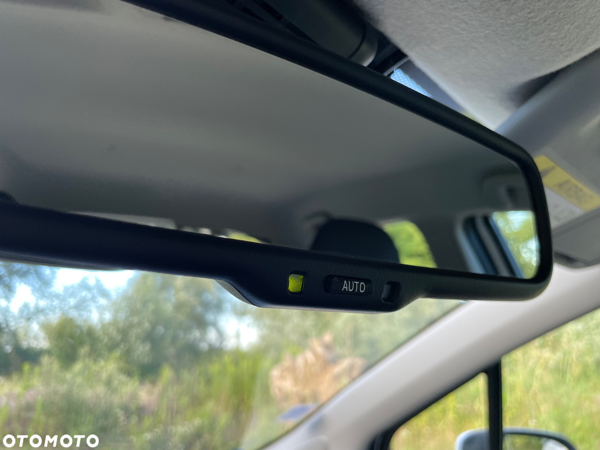 Toyota Yaris Hybrid 1.5 Comfort - 19