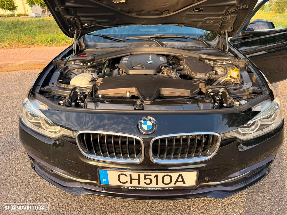 BMW 320 d Sport Line - 3