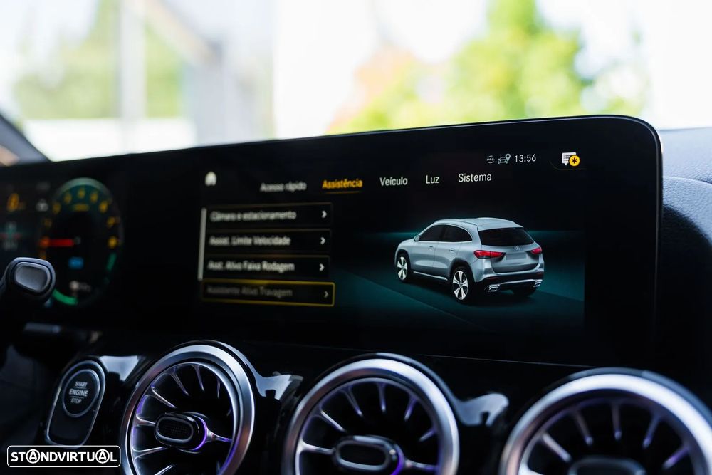 Mercedes-Benz GLA 250 e AMG Line - 15