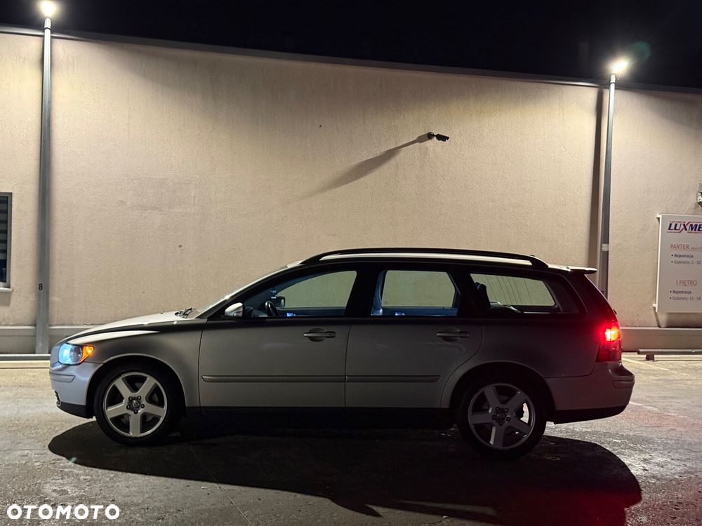 Volvo V50 2.0D Momentum - 29