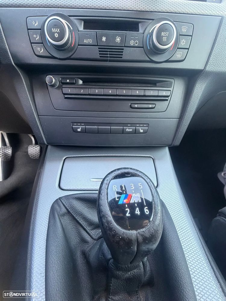 BMW 320 d xDrive Navigation - 15