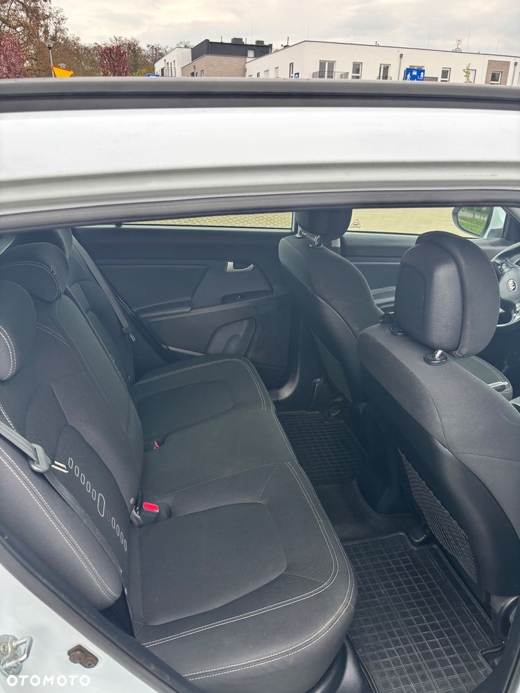 Kia Sportage 1.7 CRDI L 2WD - 8