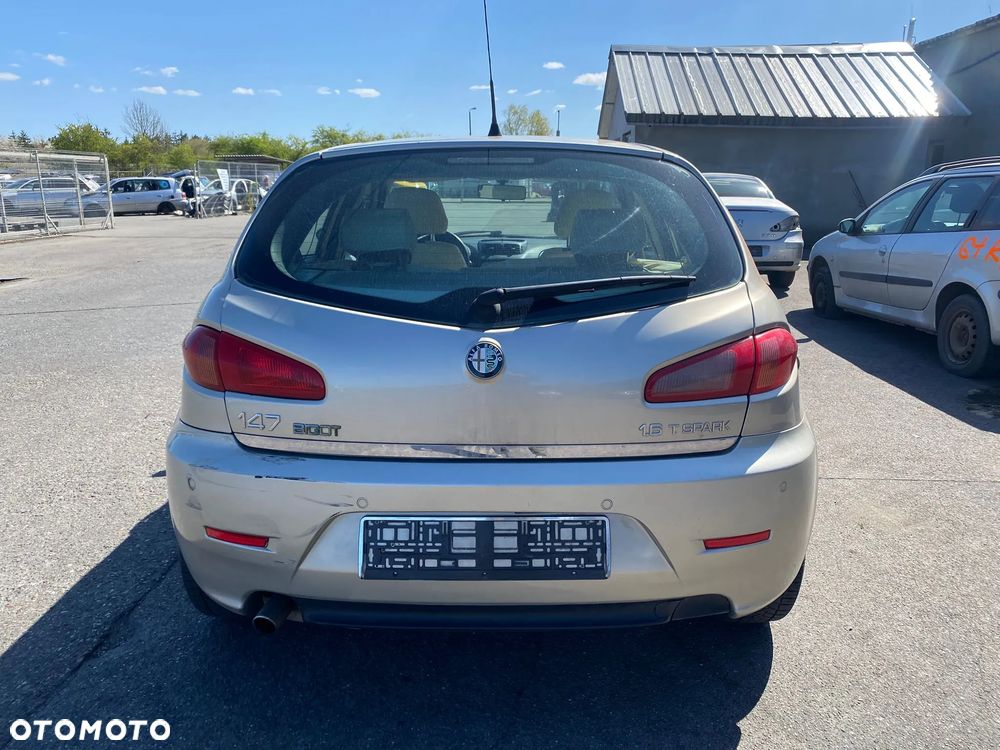 A212/Alfa romeo 147/NA CZĘŚCI - 5
