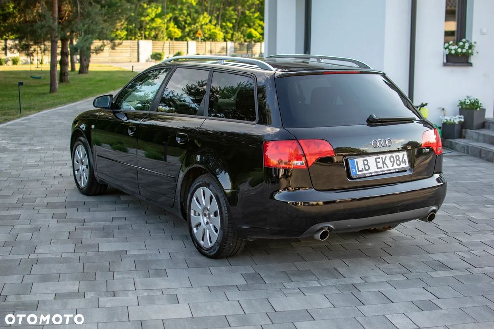 Audi A4 Avant - 23