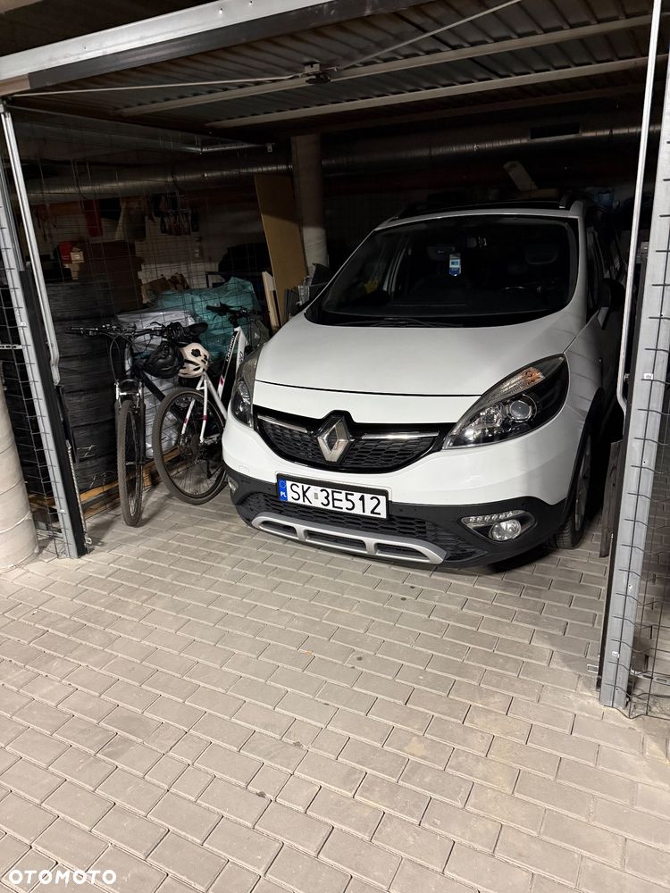 Renault Scenic Energy dCi 130 Euro 6 S&S Xmod Bose Edition - 26