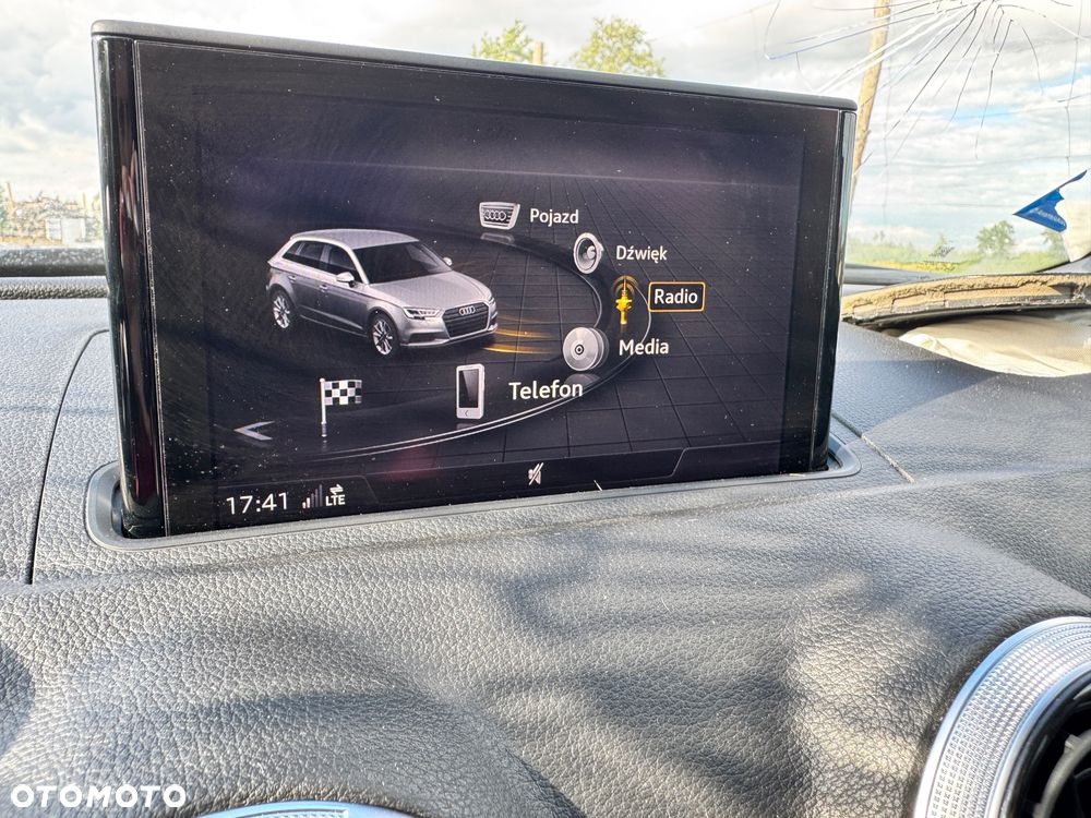 Audi A3 Sportback 35 TFSI cylinder on demand S tronic design - 24