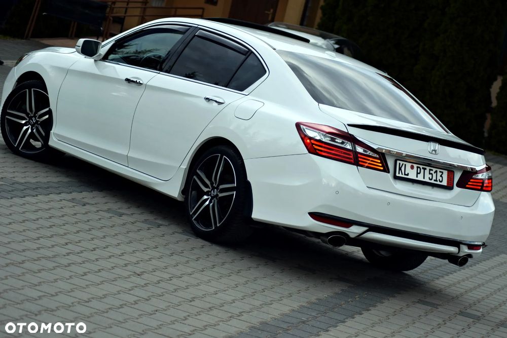Honda Accord - 9