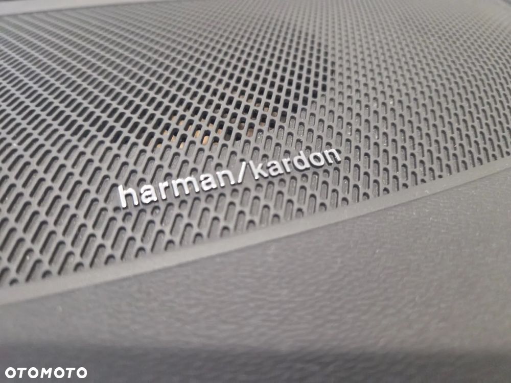 Volvo XC 40 T5 AWD R-Design - 27