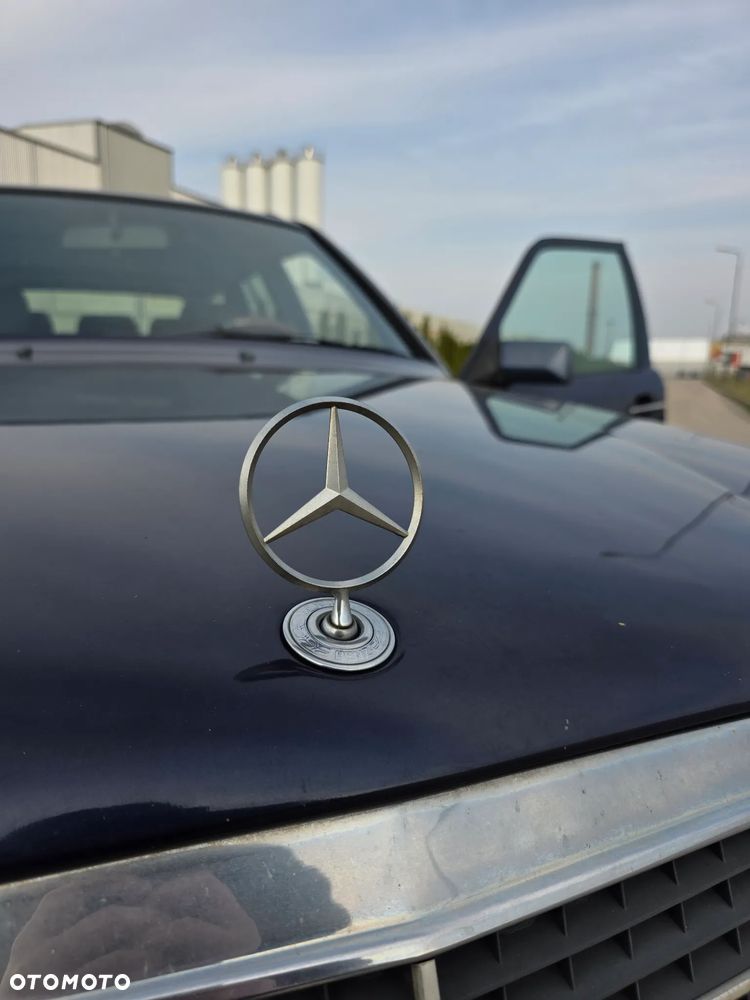 Mercedes-Benz W124 (1984-1993) - 1