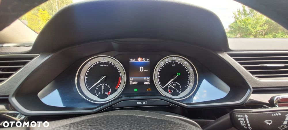 Skoda Superb 2.0 TDI 4x4 DSG L&K - 21