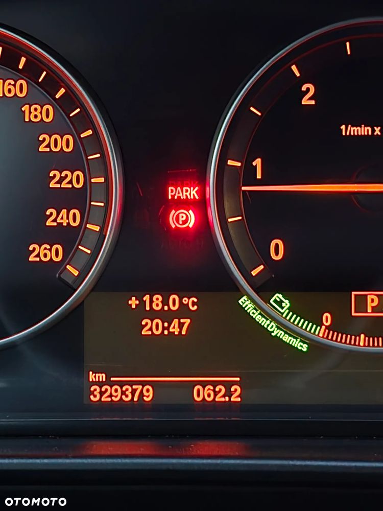 BMW Seria 5 - 17