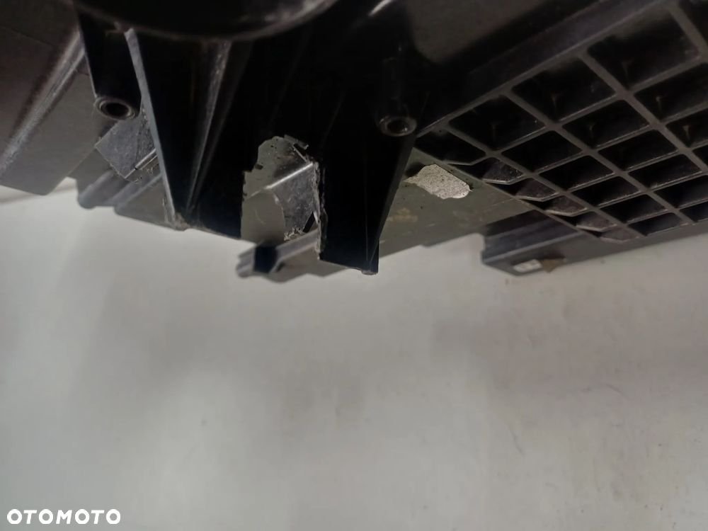 Lampa prawy przod bmw x1 f48 led europa - 10