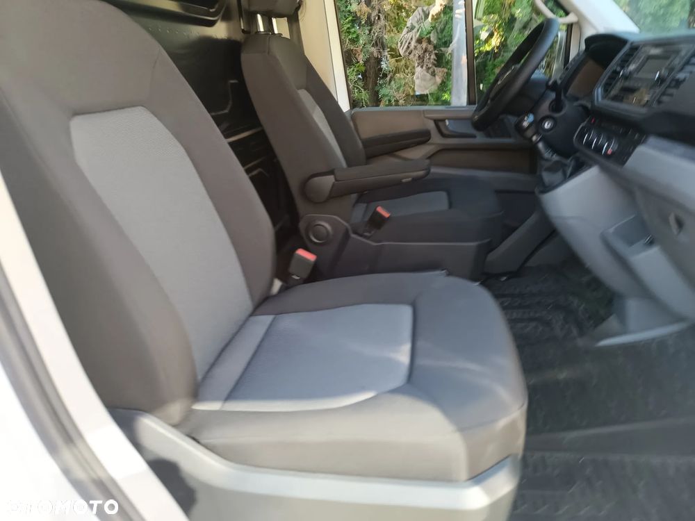 Volkswagen Crafter - 11