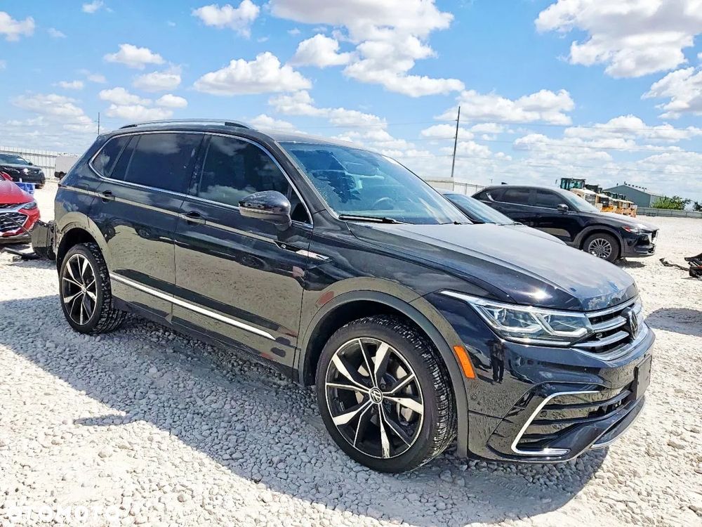 Volkswagen Tiguan - 4