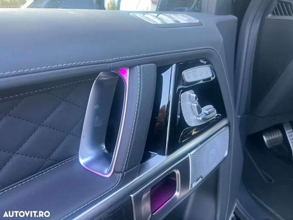 Mercedes-Benz G AMG 63 AMG Speedshift 9G-TRONIC - 17