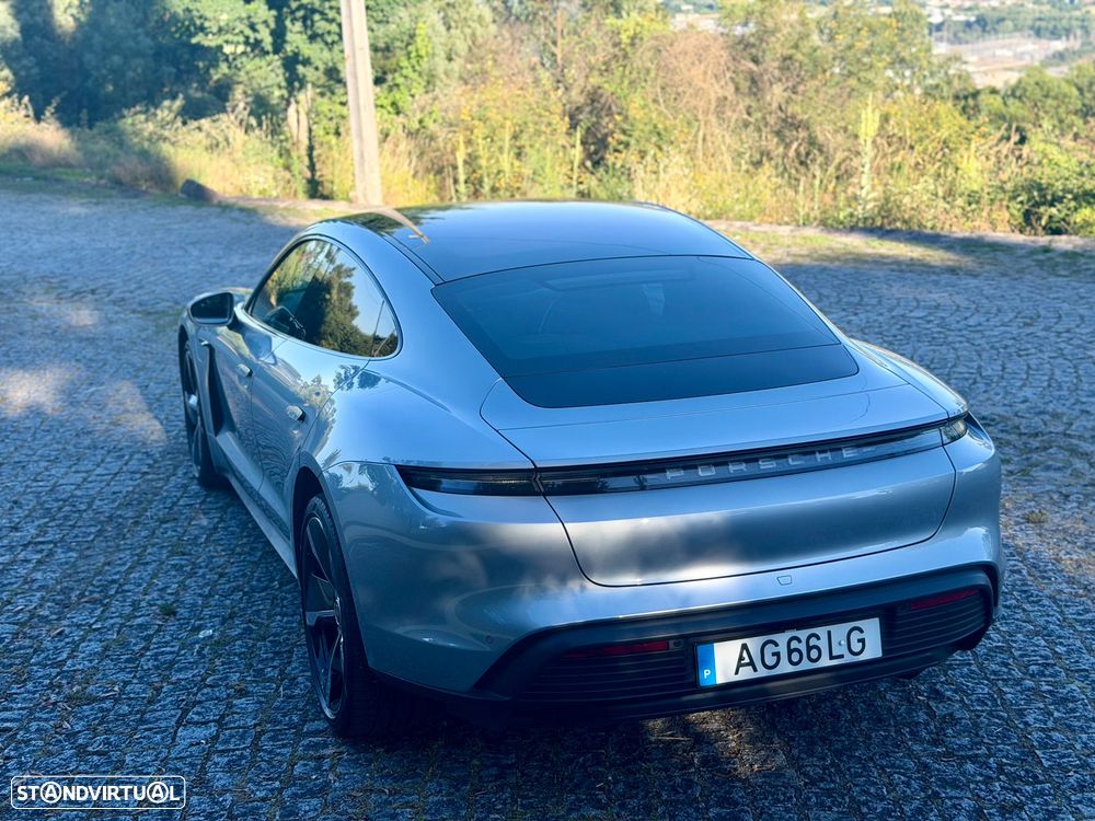 Porsche Taycan Standard - 16