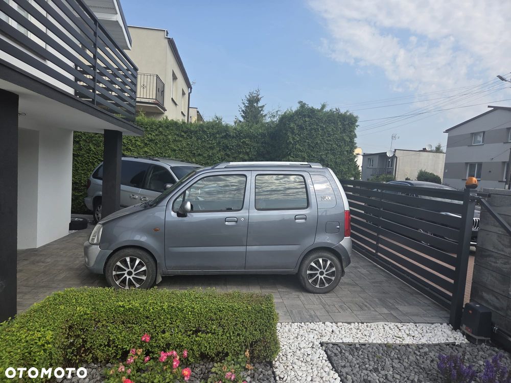 Opel Agila - 1