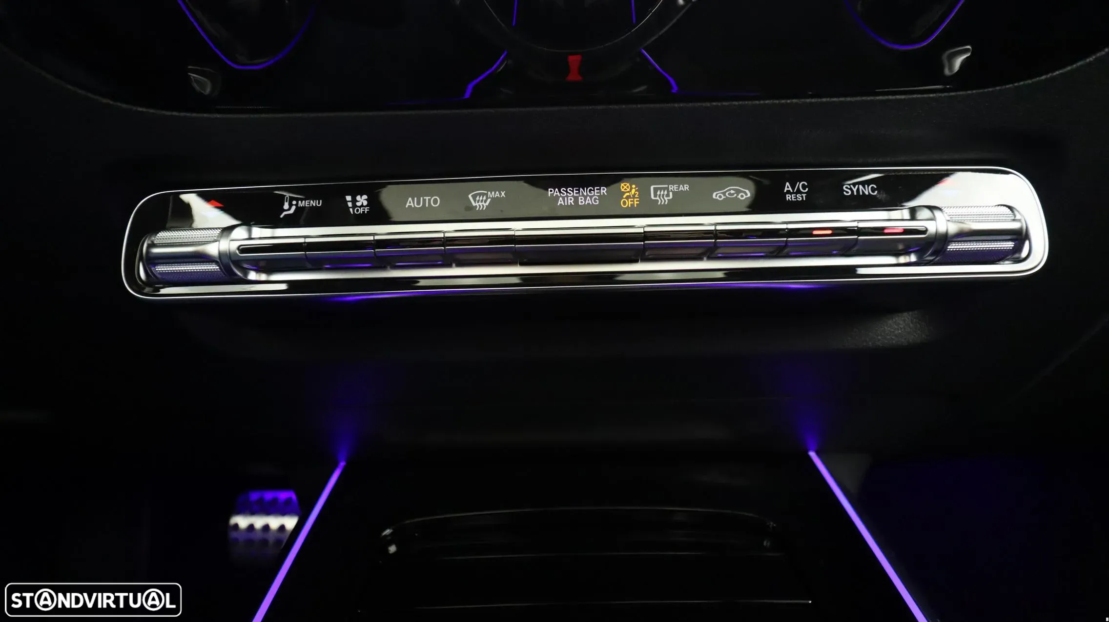 Mercedes-Benz GLA 180 d AMG Line - 22