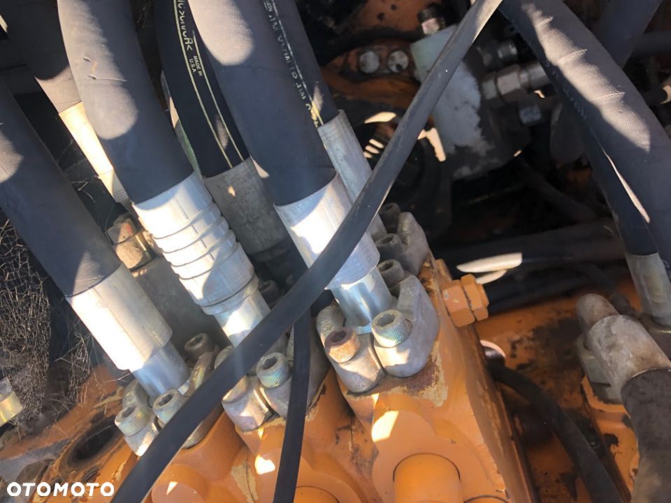 498289G/03 Rozdzielacz hydrauliczny MARREL CASE - 4