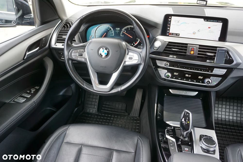 BMW X3 xDrive30d Luxury Line - 15