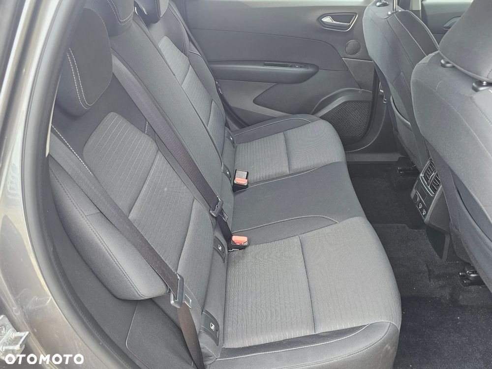 Renault Arkana 1.6 E-TECH Intens MMT - 12