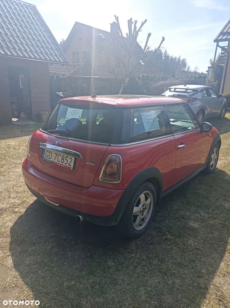 MINI ONE Standard - 9